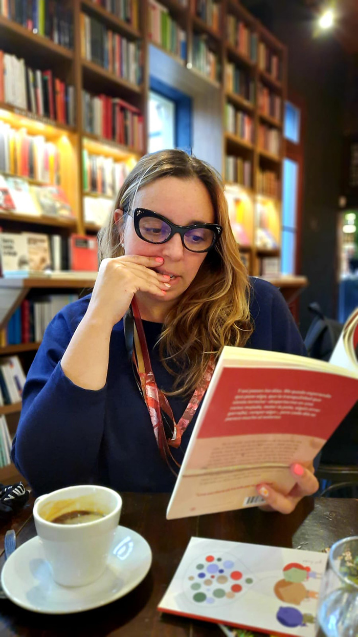 Entrevista Gretel N�jera - Pantuflas Libros